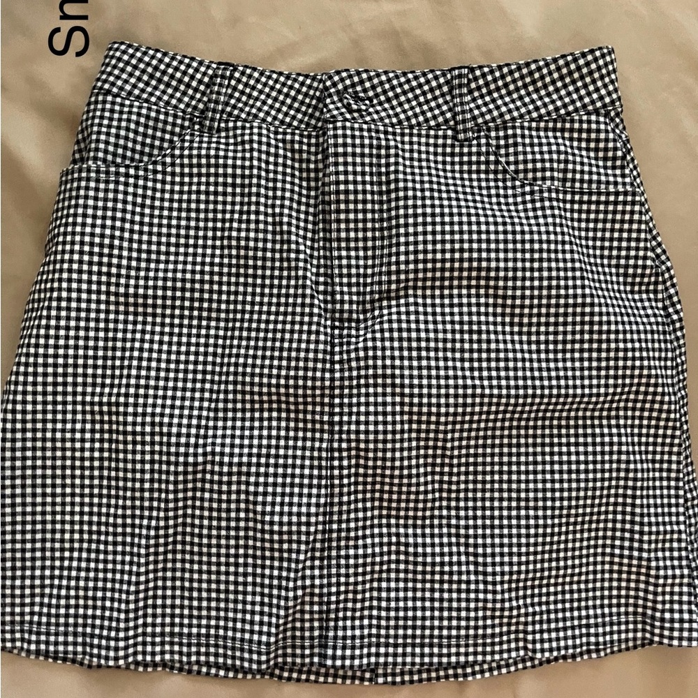 Forever 21 Black and White Pencil Mini Skirt